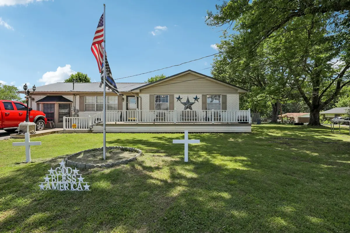 107 Bermuda Dr, McMinnville, TN 37110 - #1