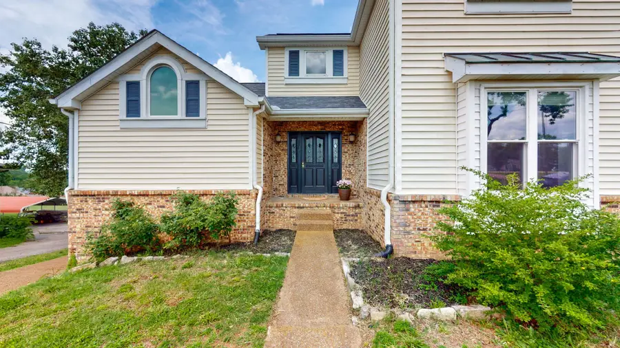 2128 E Hill Dr, Madison, TN 37115 - #2