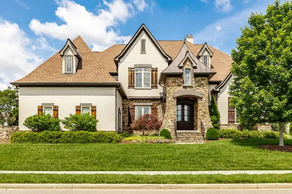 1276 Chloe Dr, Gallatin, TN 37066