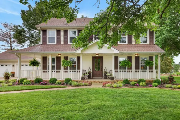 2158 Watertown Pl, Clarksville, TN 37043