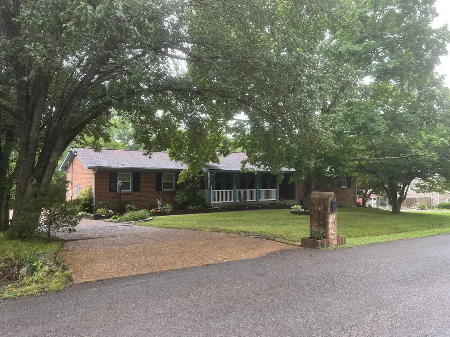 310 Harpeth View Trl, Kingston Springs, TN 37082 - #2