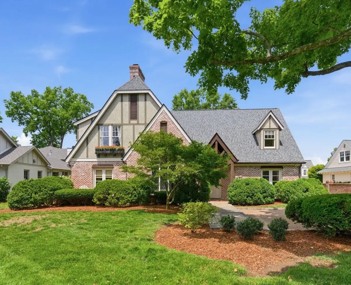 617 Westover Dr, Nashville, TN 37205 - #1