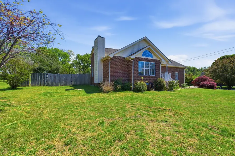 801 Marvin Layne Rd, Mount Juliet, TN 37122 - #2