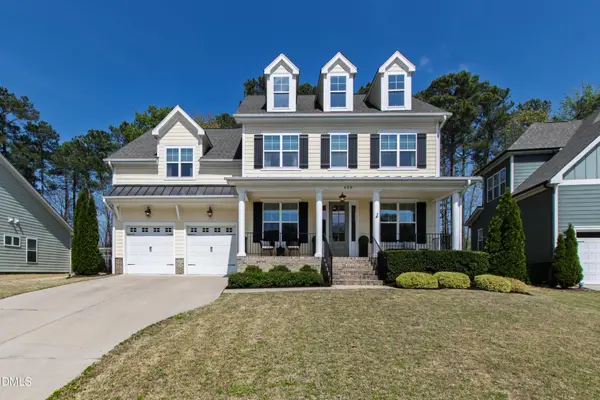 408 Barrington Hall Dr, Rolesville, NC 27571