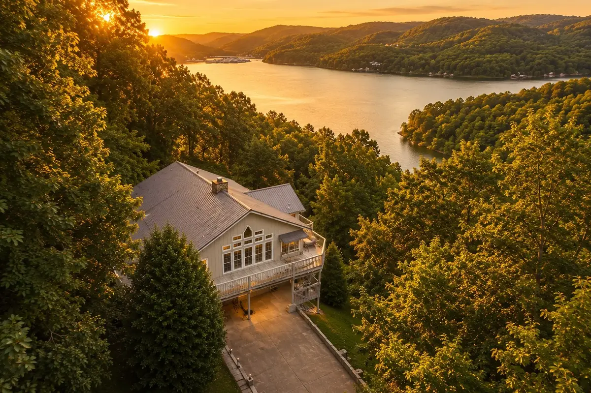 1038 Lakeside Dr, Smithville, TN 37166 - #1