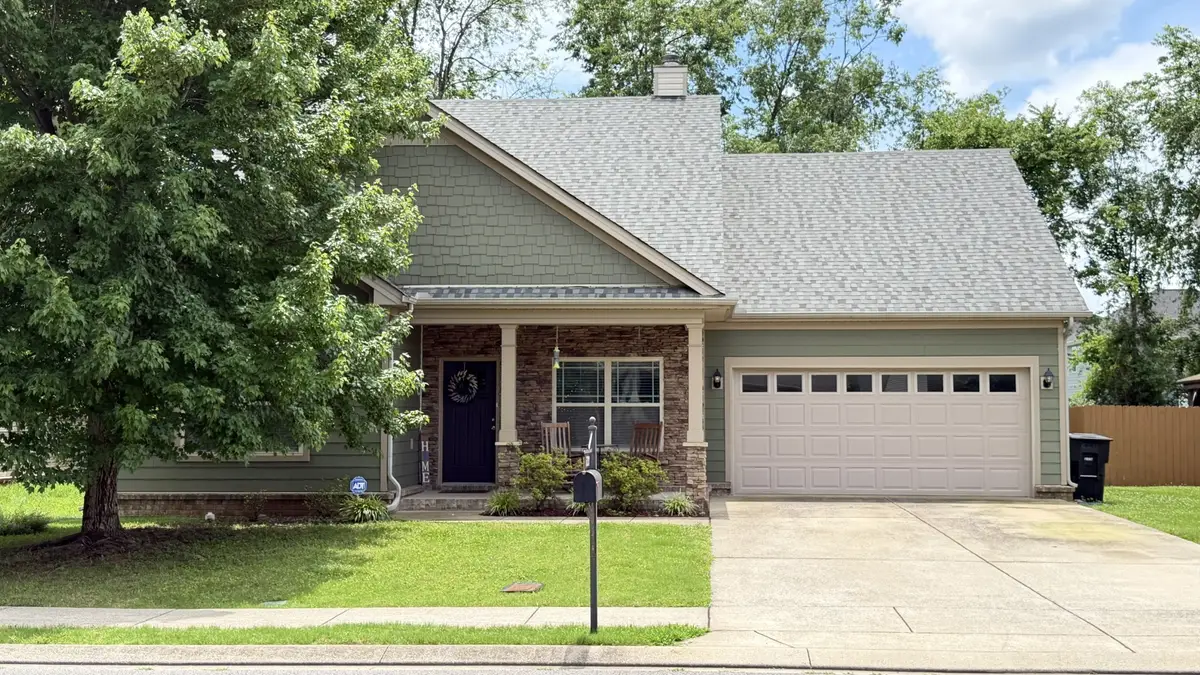 5231 Nancy Seward Dr, Murfreesboro, TN 37129 - #1