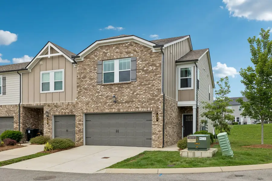 431 Palmetto Dr, Columbia, TN 38401 - #2