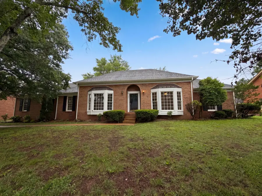 234 Connie Dr, Hendersonville, TN 37075 - #2