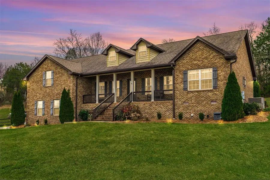 525 Bridle Path Ln, Hartsville, TN 37074 - #2