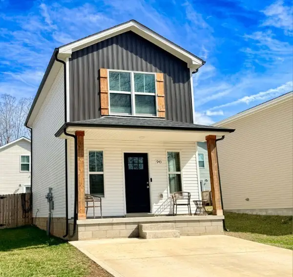 943 Wall St, Clarksville, TN 37040 - #2