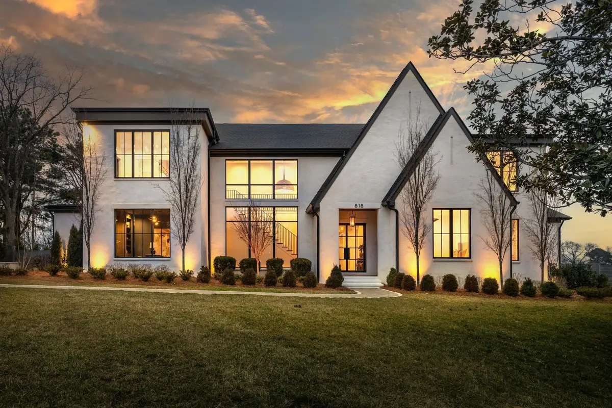 818 Brentview Dr, Nashville, TN 37220 - #1