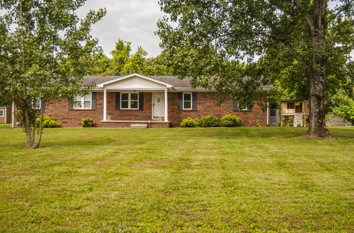 4883 Rocky Mound Rd, Westmoreland, TN 37186 - #1