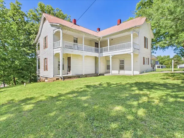 111 Bryan Hill Drive, Tellico Plains, TN 37385