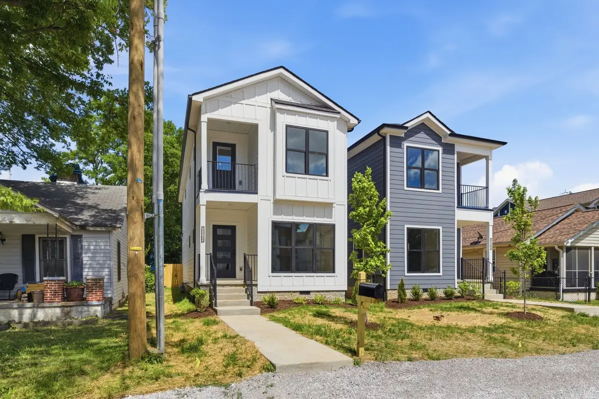 2006A 10th Ave N, Nashville, TN 37208 - #1