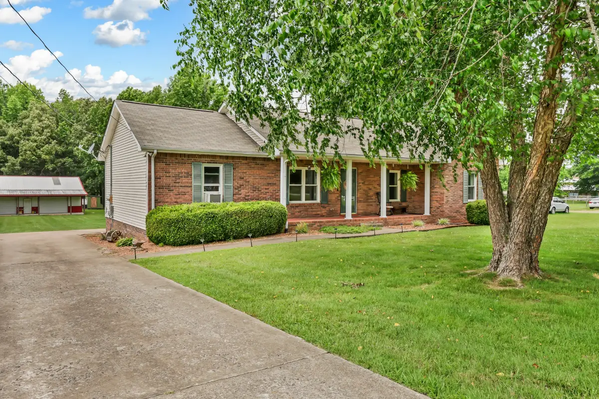 1120 Oak Plains Rd, Clarksville, TN 37043 - #1
