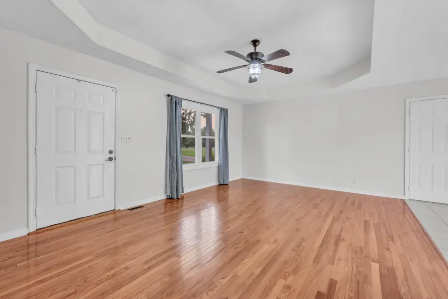 1120 Oak Plains Rd, Clarksville, TN 37043 - #3