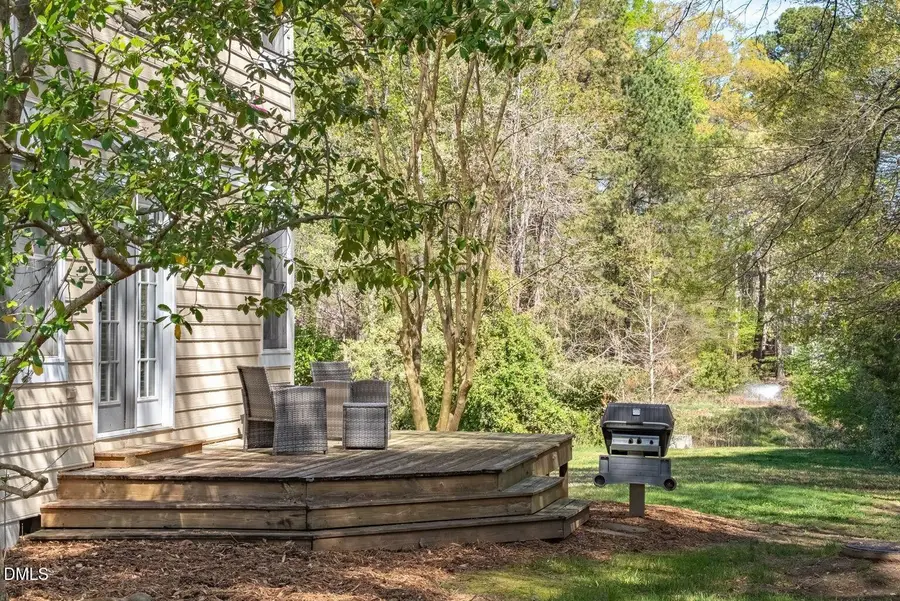305 Mcgregor Dr, Chapel Hill, NC 27514 - #2