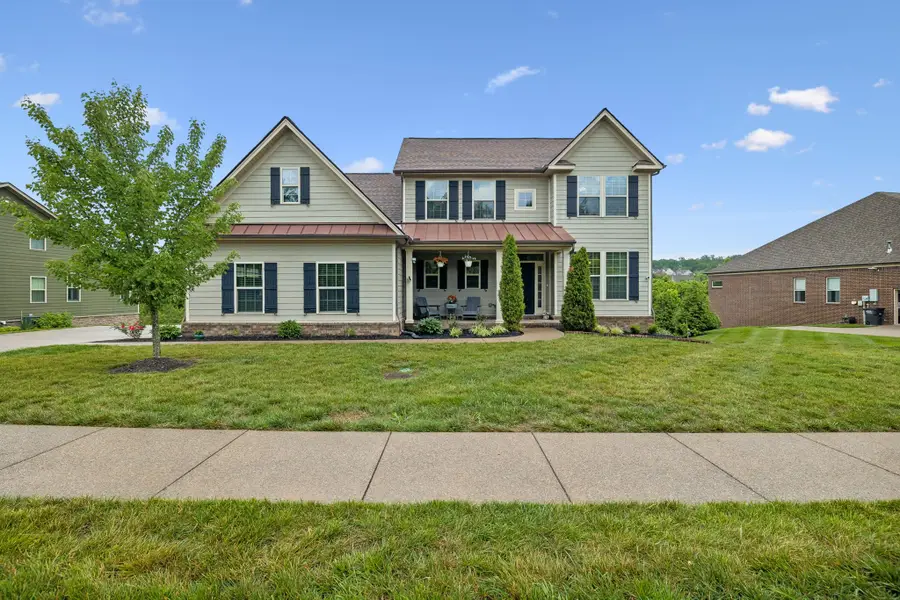 7016 Crimson Leaf Ln, College Grove, TN 37046 - #2