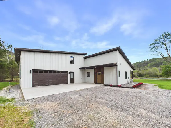 1483 Reagan Valley Road, Tellico Plains, TN 37385
