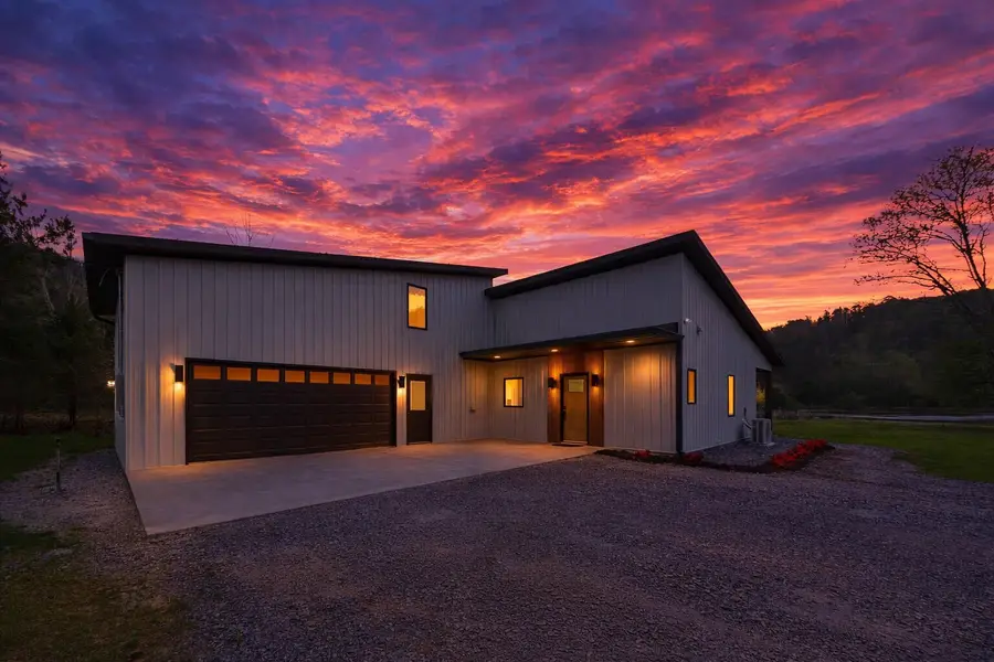 1483 Reagan Valley Road, Tellico Plains, TN 37385 - #2