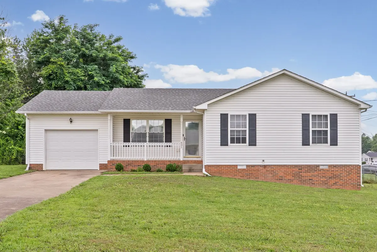 601 Millie Dr, Oak Grove, KY 42262 - #1