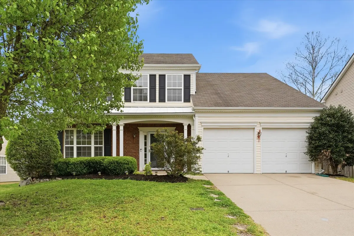 1725 Eagle Trace Dr, Mount Juliet, TN 37122 - #1