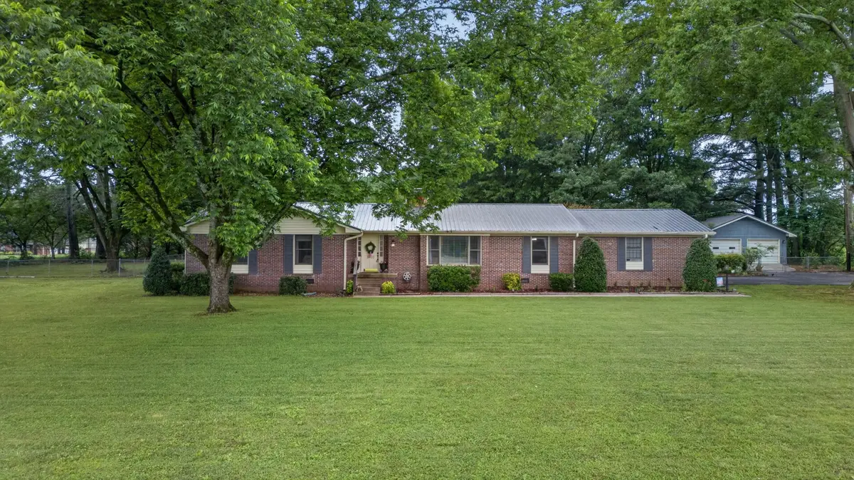 1405 Old Estill Springs Rd, Winchester, TN 37398 - #1