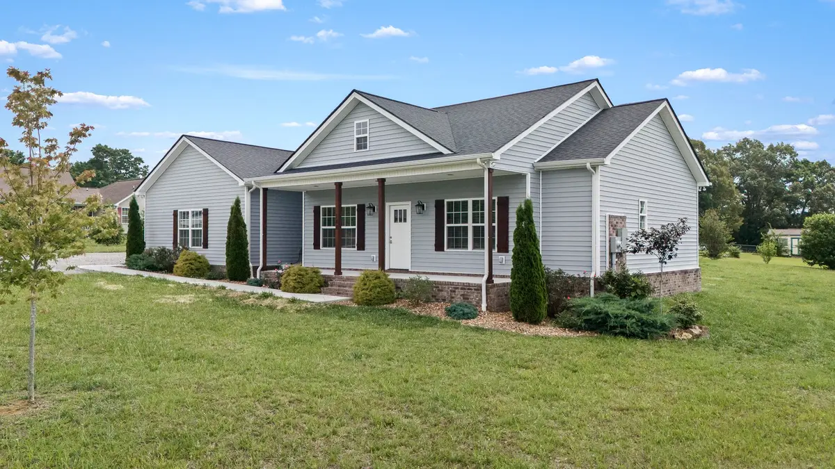 148 Oak Tree Dr, McMinnville, TN 37110 - #1