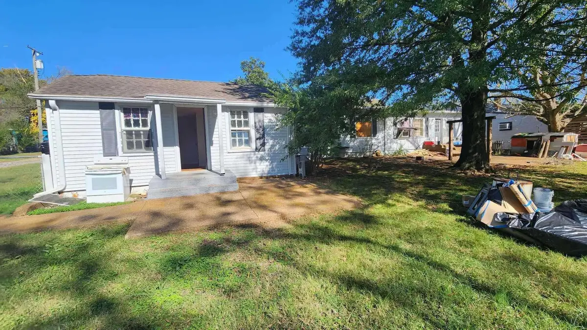 232 Cumberland Ave, Madison, TN 37115 - #1