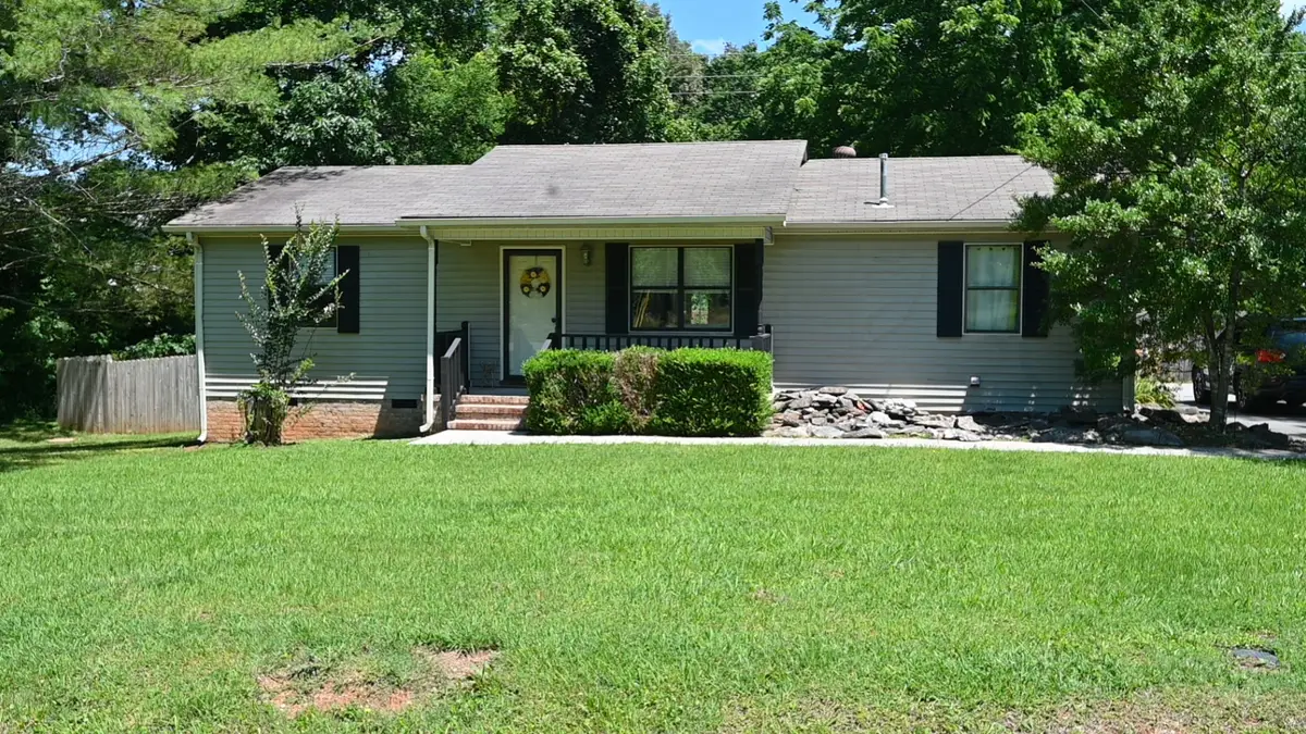 200 Vinewood Rd, McMinnville, TN 37110 - #1