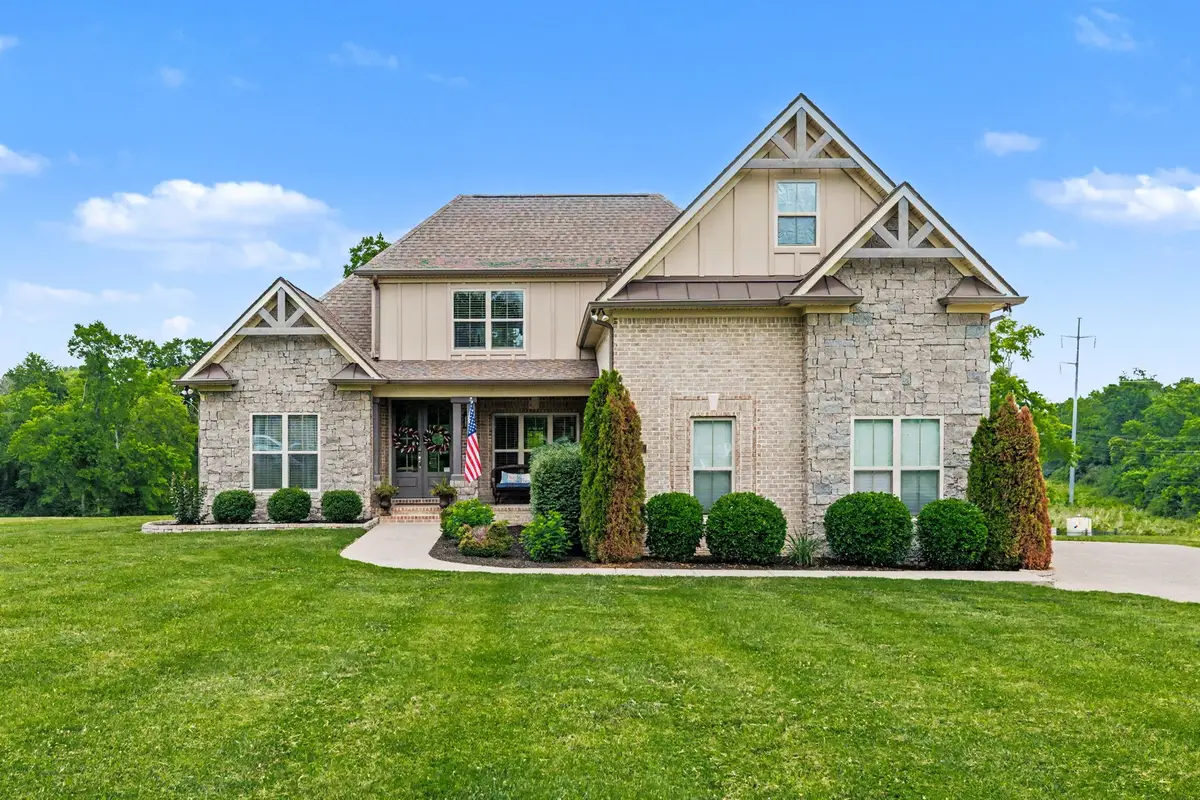 521 Coles Ferry Rd, Gallatin, TN 37066 - #1