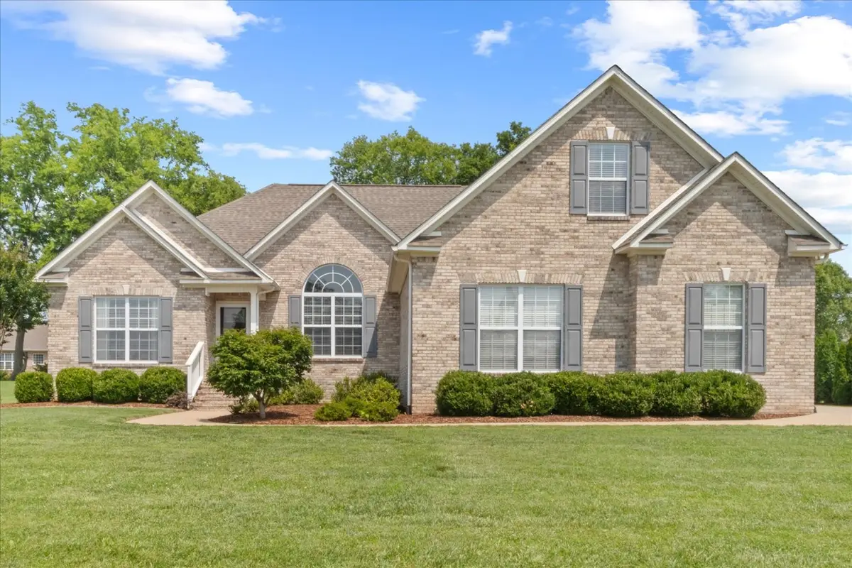 923 Crosby Ct, Columbia, TN 38401 - #1