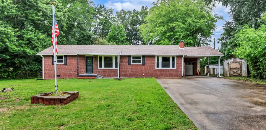 17 Charlemagne Blvd, Clarksville, TN 37042 - #2