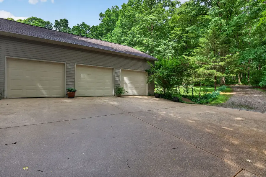 2025 Old Bon Air Rd, Sparta, TN 38583 - #3