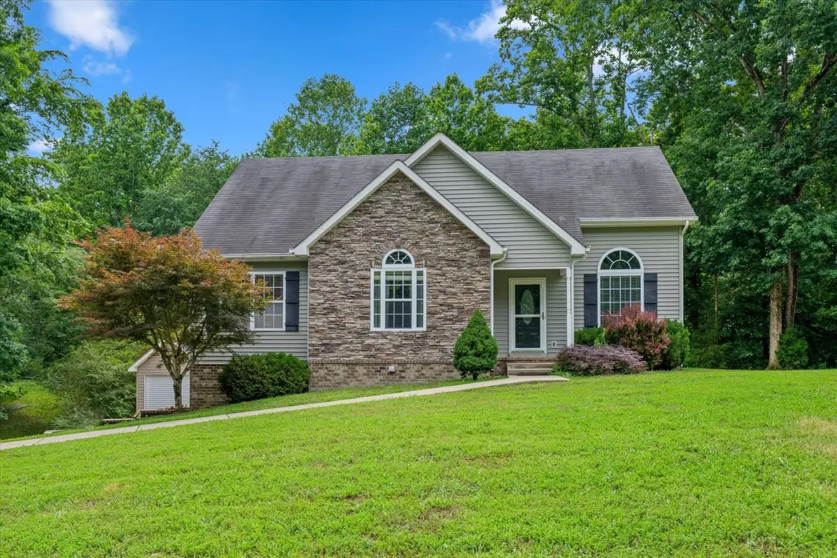 506 Daugherty Ln, Burns, TN 37029 - #1