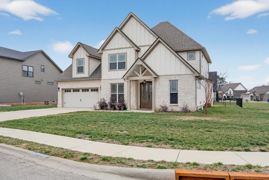300 Lowline Dr, Clarksville, TN 37043 - #3