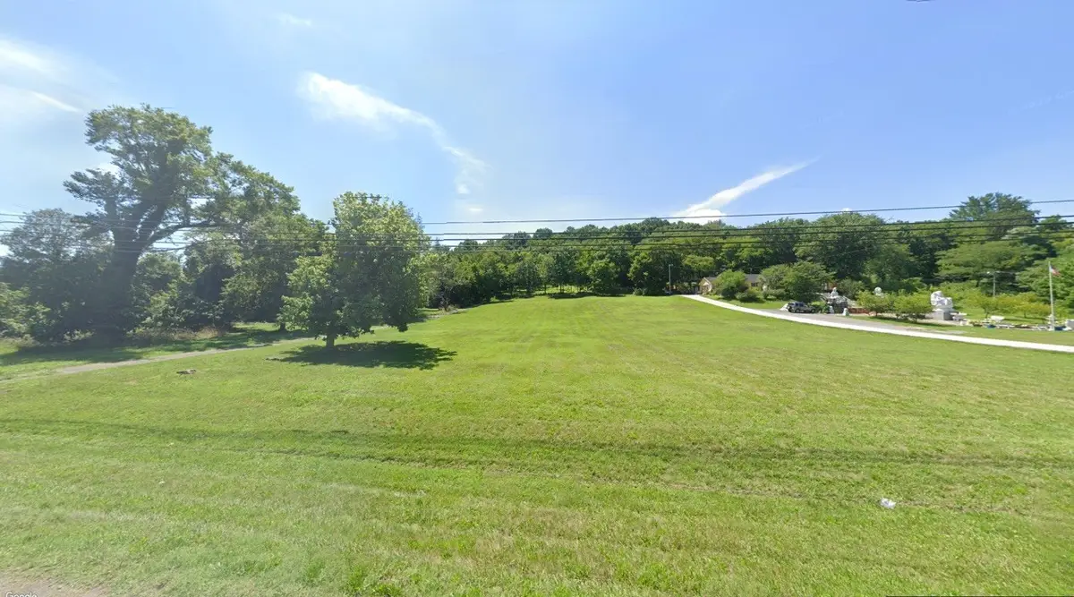 1042 Louisville Hwy, Goodlettsville, TN 37072 - #1