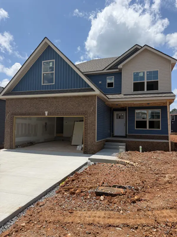 361 Cardinal Creek 270 Ardell Dr, Clarksville, TN 37040