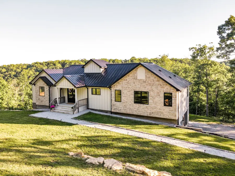 1058 Paiute Trl, Pegram, TN 37143 - #3