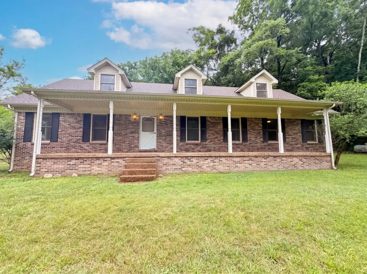 8663 Dog Branch Rd, Mount Pleasant, TN 38474 - #1