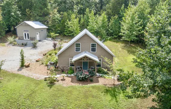 317 Mcduff Ln, Camden, TN 38320