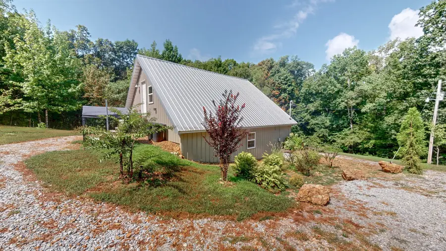 317 Mcduff Ln, Camden, TN 38320 - #3