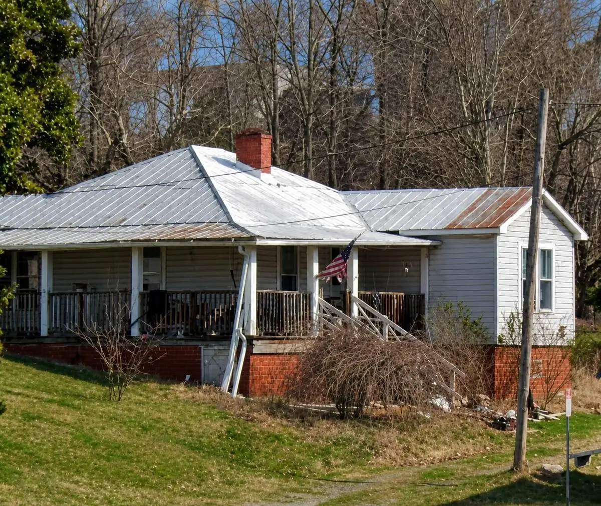 109 E Main Blvd, Church Hill, TN 37642 - #1