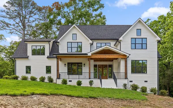 1825 Sawyer Farms Lane, Signal Mountain, TN 37377