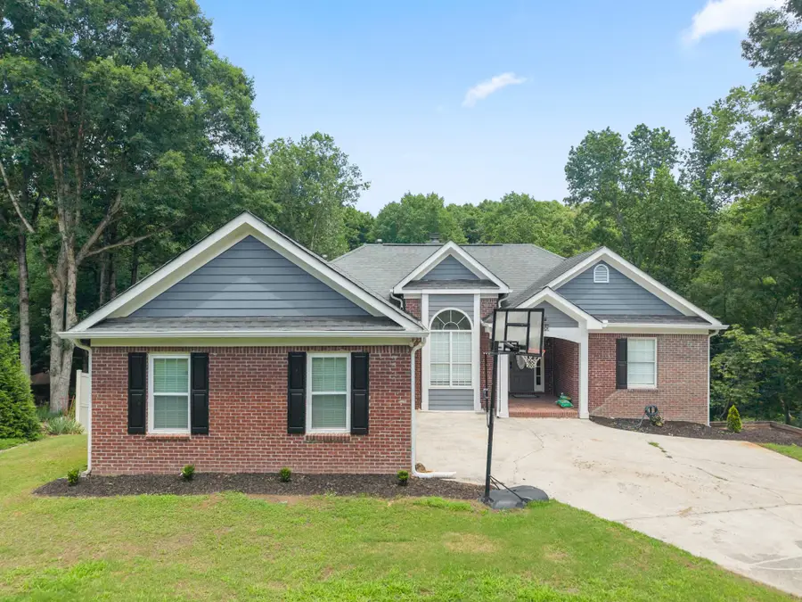 6471 Ivy Springs Dr, Flowery Branch, GA 30542 - #3