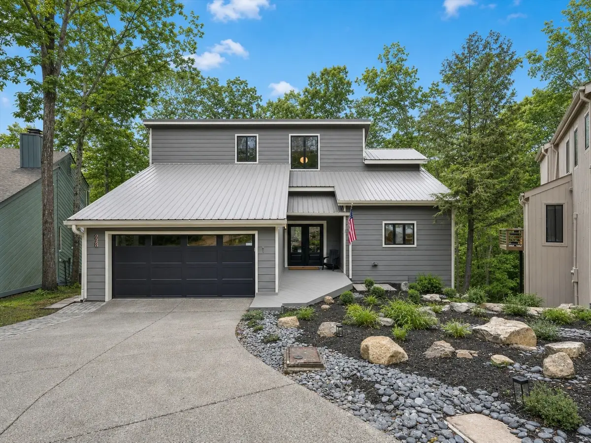 228 Harpeth Wood Dr, Nashville, TN 37221 - #1