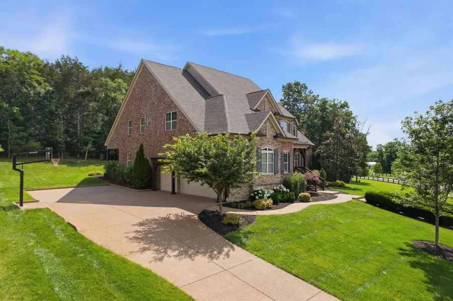 9618 Stonebluff Dr, Brentwood, TN 37027 - #3