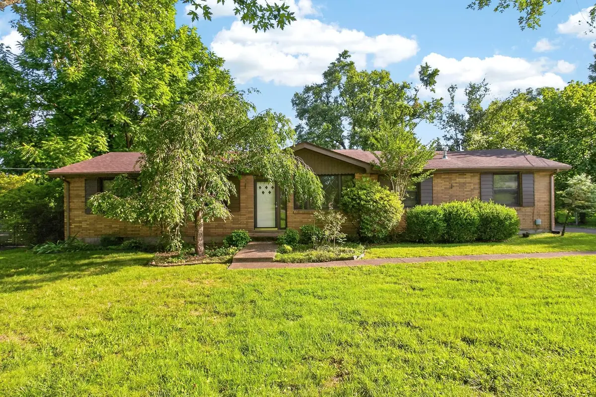 106 Vulco Dr, Hendersonville, TN 37075 - #1
