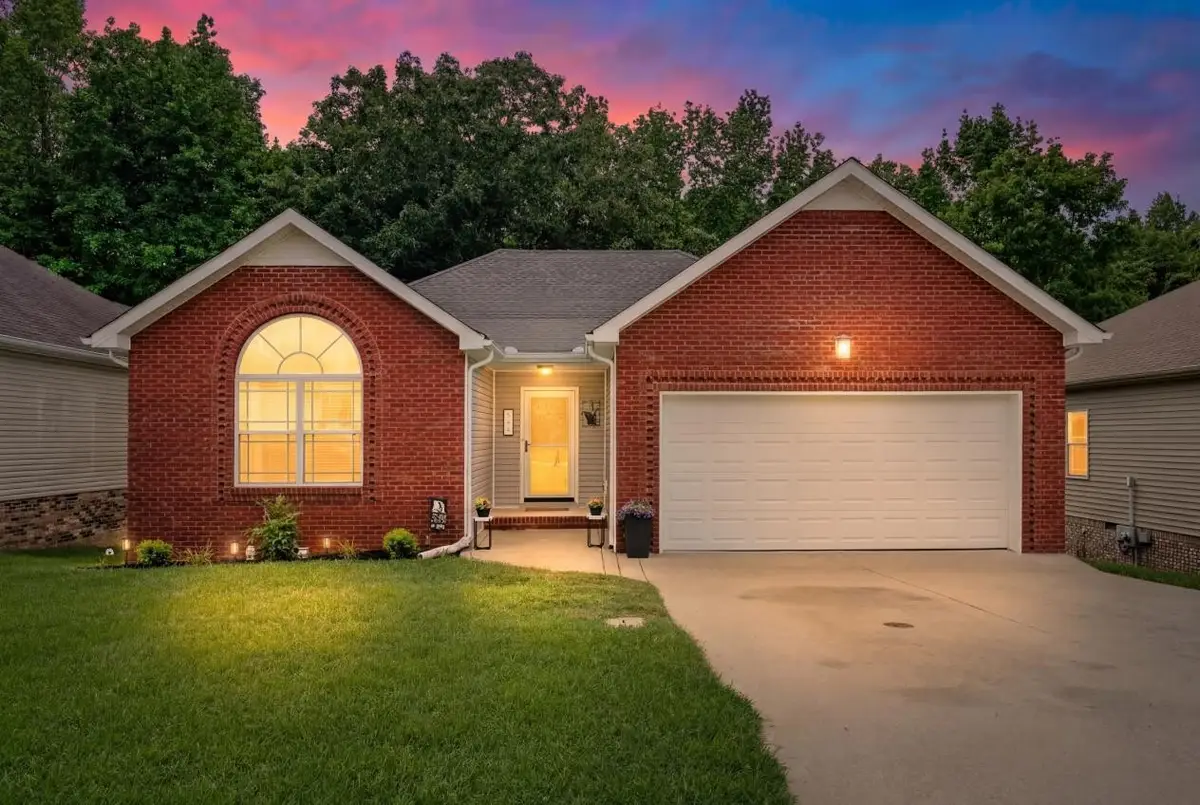 544 Parkvue Village Way, Clarksville, TN 37043 - #1