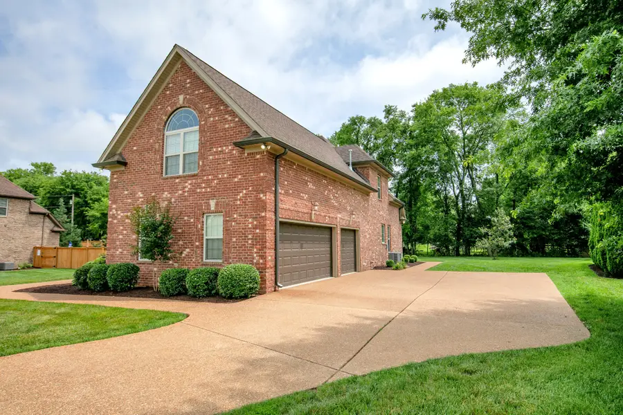 929 Morningstar Ct, Gallatin, TN 37066 - #3